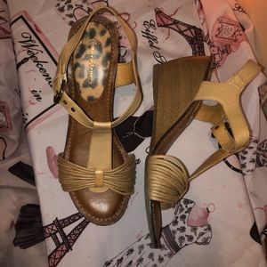 BareTraps wedge sandals